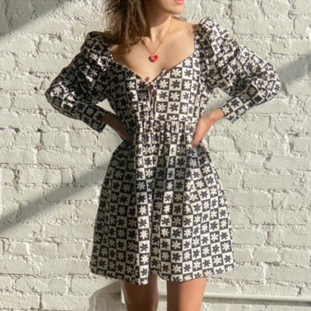 Lisa Says Gah Black & White Checkered Puff-Sleeve Mini Dress